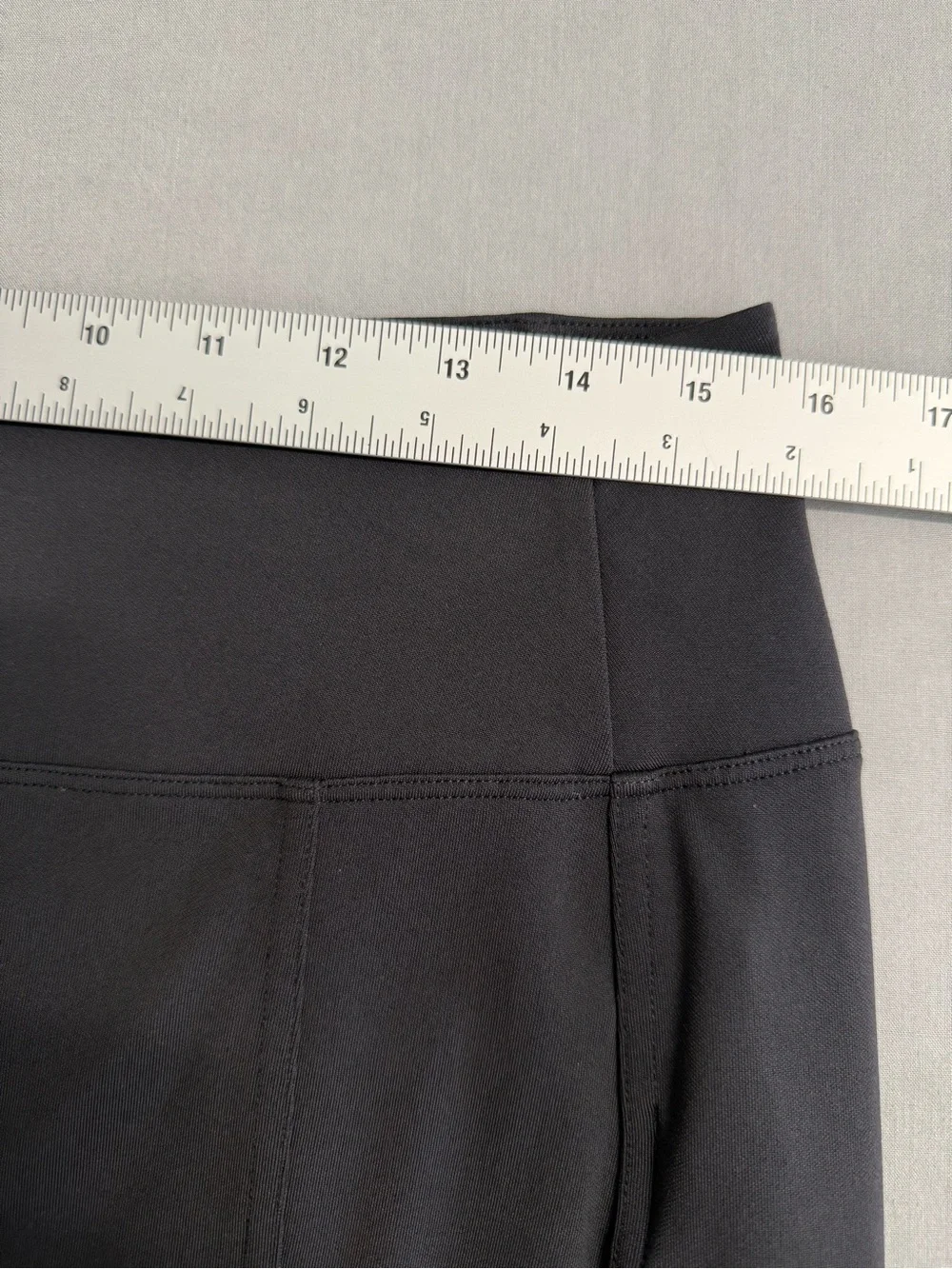 Athleta Delancey Cargo Skirt Women’s Medium Black Stretch Utility Mini Skirt